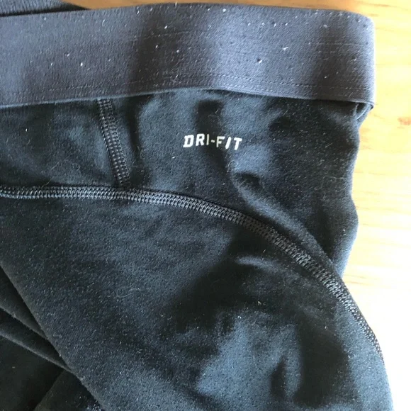 Nike Dri-Fit Leggings, Black, Size Small - Picture 4 of 4